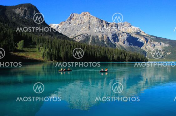 Emerald Lake, Yoho National Park, British Columbia, Canada