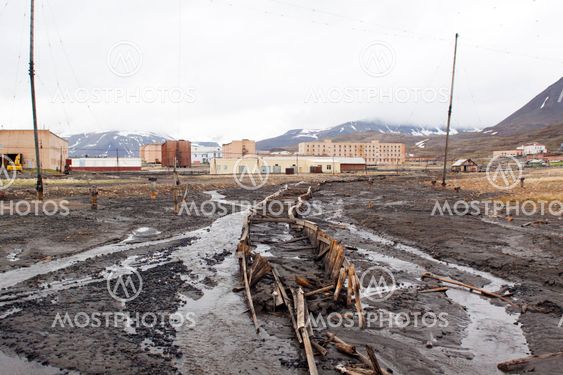 pyramiden