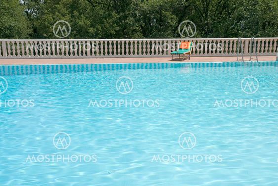 Luxury swimmingpool