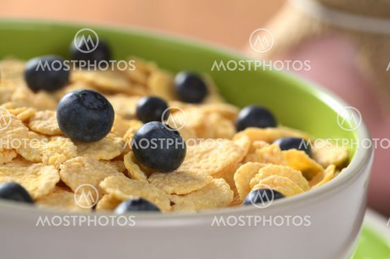 Corn Flakes with Blueberry