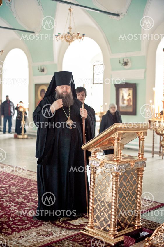 MOSCOW - MARCH 13: Orthodox liturgy with bishop Mercury in High Monastery of St Peter in Moscow on March 13, 2010 in Moscow