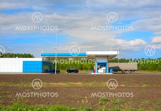 filling car station