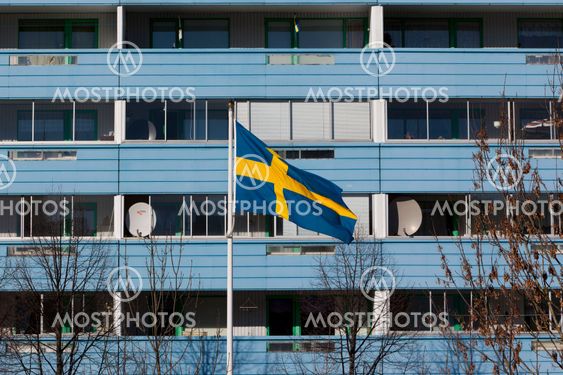 Bostadsområde med svenska flaggan
