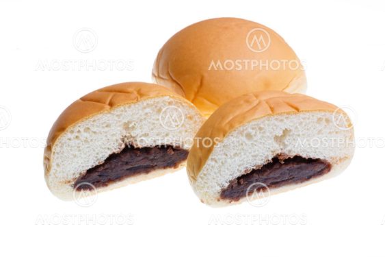 Slices of bread inside are red bean isolated, with clipping path