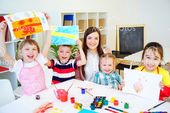 Art lesson in kindergarten
