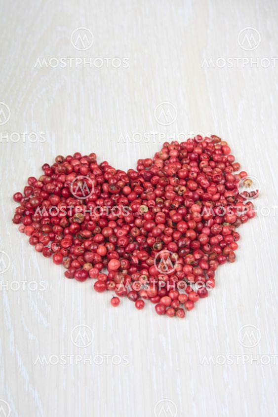 Dried rose pepper