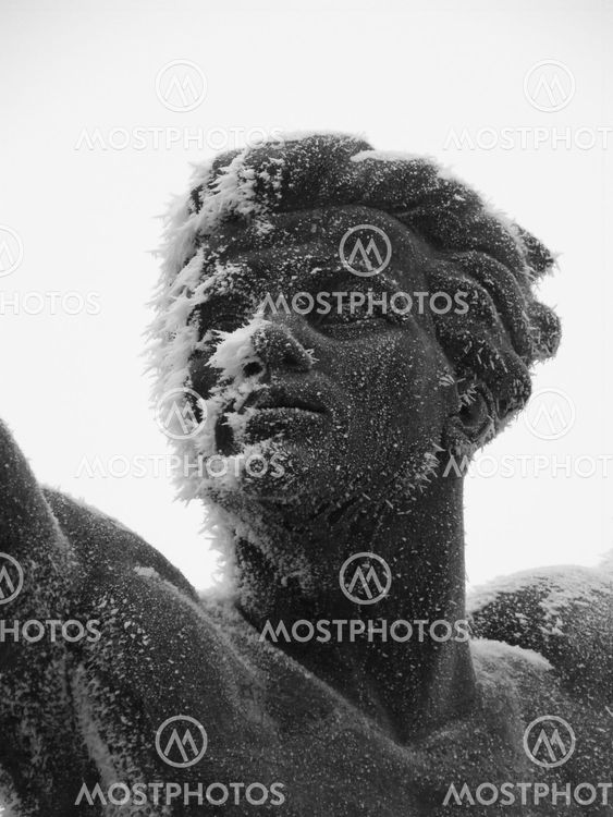 Budapest statue in winter