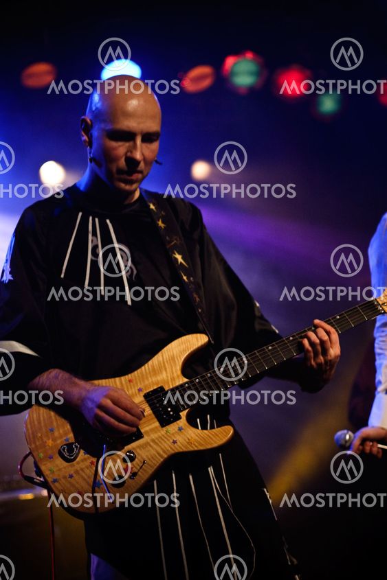 MOSCOW - MARCH 9: Razoom band performs at OTV2 live show on March 9, 2009 in Moscow, Russia