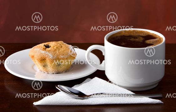 Black coffee and muffin