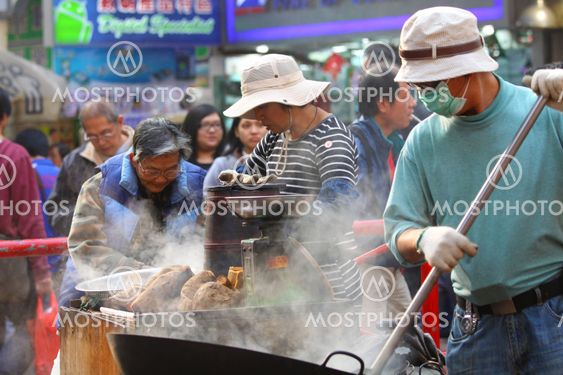 Sweet potatoes hawker in Hong Kong