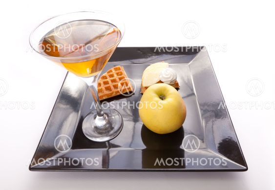 Apple Tart Slices with Drink