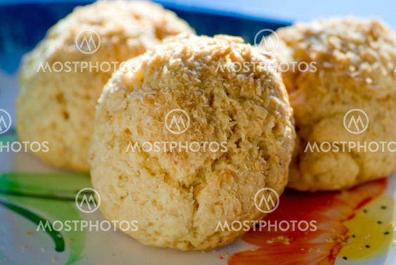 Cookies with coconuts