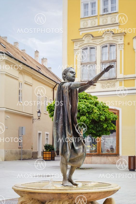 Statue