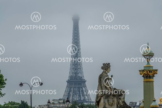 A cloudy day in Paris