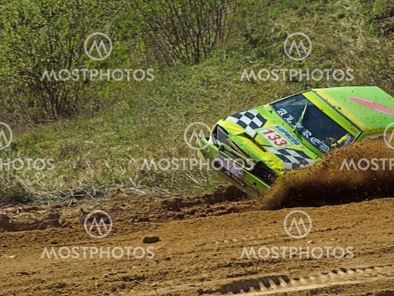 Auto racer