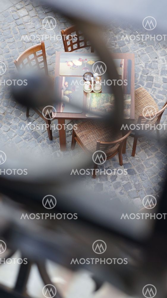Outdoor restaurant
