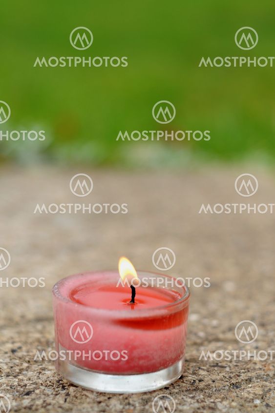 Aromatic pink candle