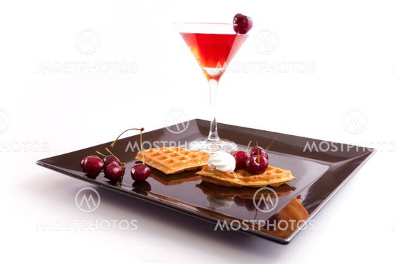 Cherries Tart Slices with Drink