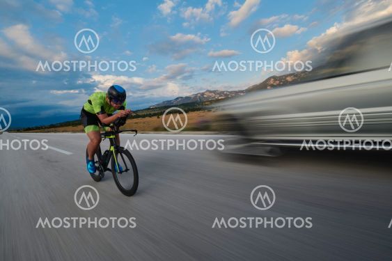 triathlon athlete riding bike