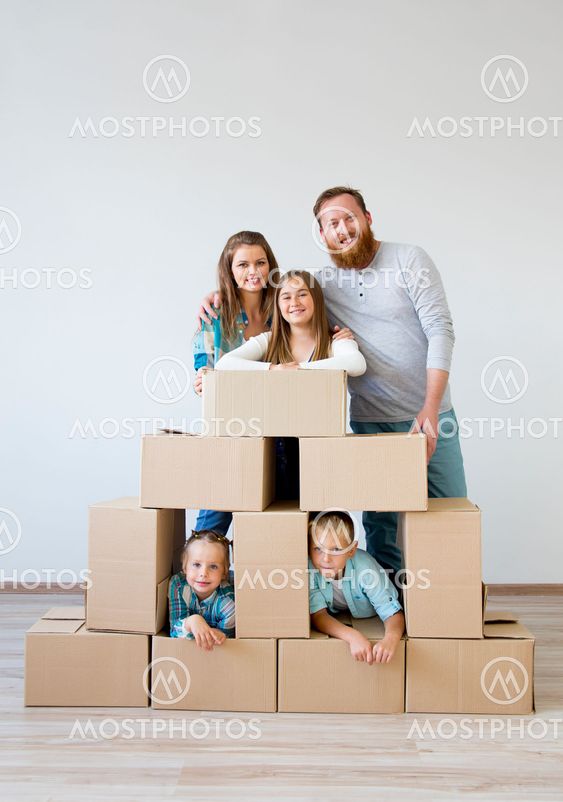 Family moving to a new house