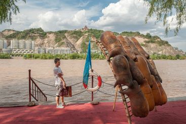 Traditional transport on Yellow River
