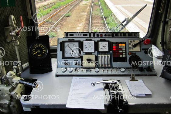 Locomotive cab RC3 locomotive Figure 3