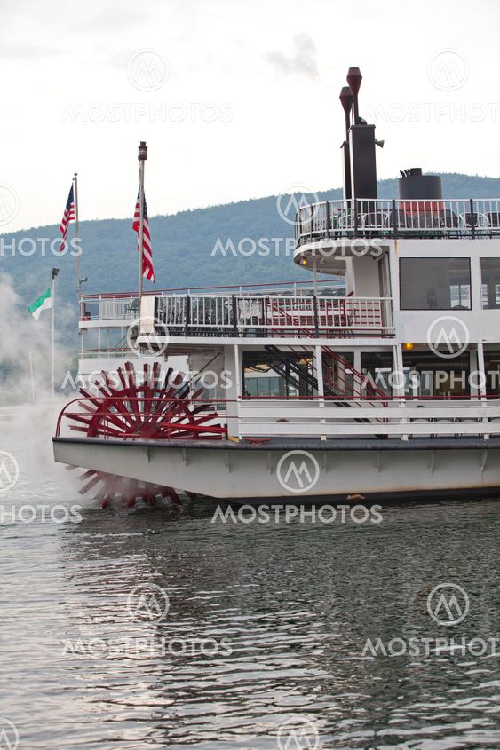 Steam boat at Lake George