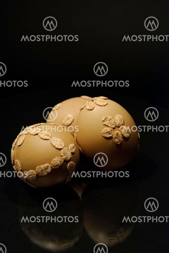 Easter Eggs with Cereals