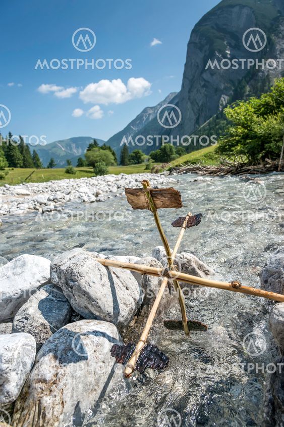 Simple water wheel