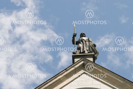 statue top of Neuschwanstein