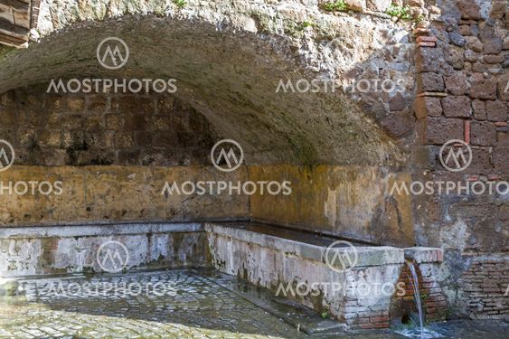 washhouse in Tuscani