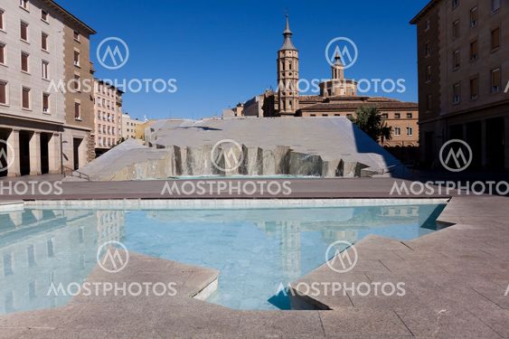 Kvadraten på Pilar, Zaragoza, Spanien