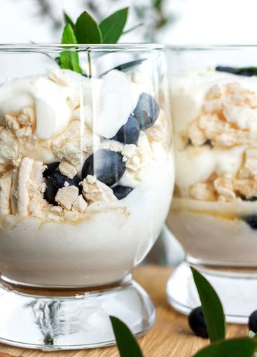 Light summer dessert made from whipped cream, meringues...