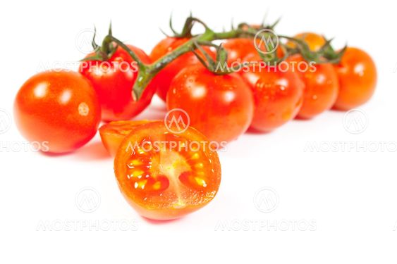 cut tomatoes