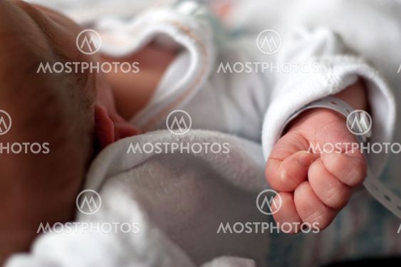 Nyfödda Baby Hand