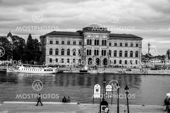 Nationalmuseum och kaknästornet.
