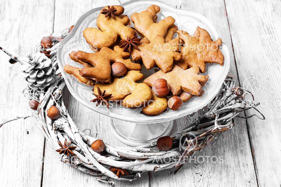 Vase with Christmas cookies