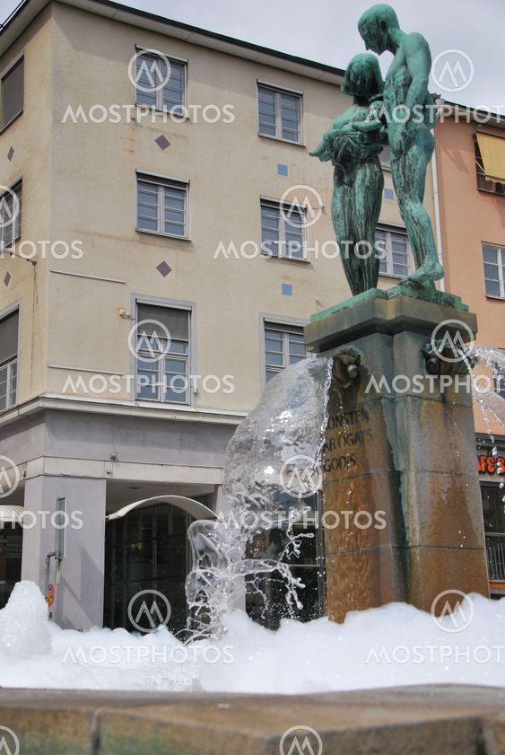 Foam fountain