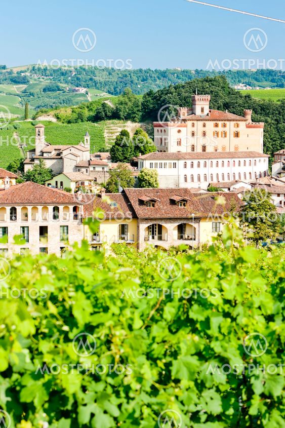 Barolo, Piedmont, Italia