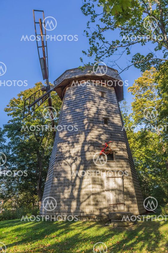 Haihara manor windmill