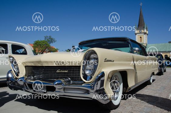 Lincoln Continental 1958 oldtimer car