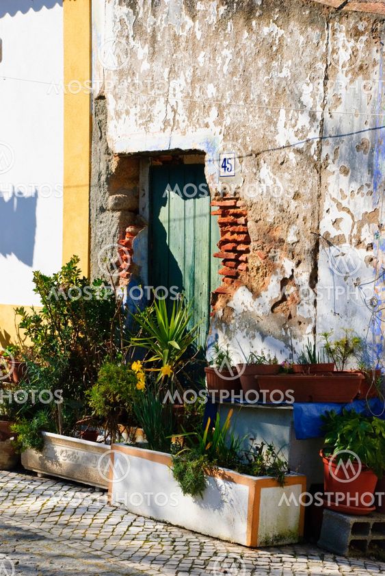 Enrance to old house