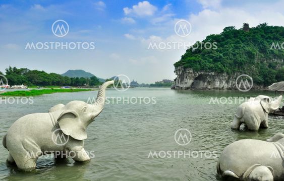 Guillin China Seven Star Park and Karst rocks Yangshuo