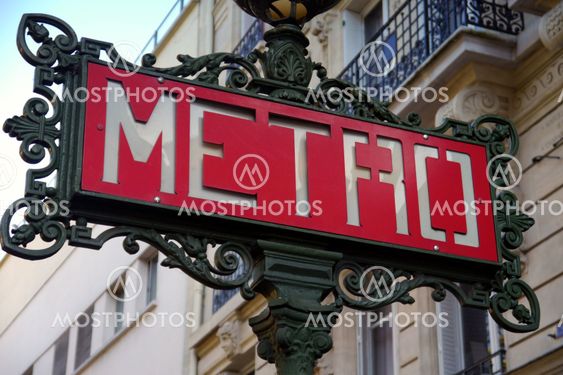 sing of paris metro