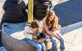 Lunch på Sergels torg
