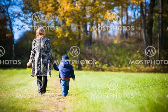 Autumn family