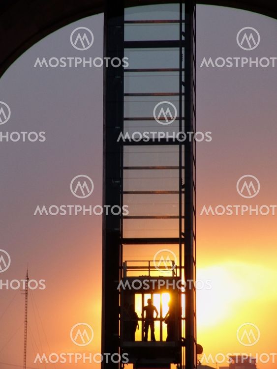 Sunset contrast
