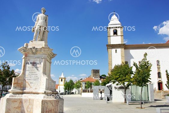 Castelo de Vide square, alentejo, Portugal.