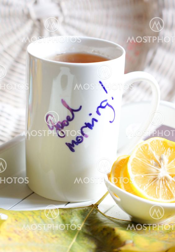 Autumn time: cup of tea
