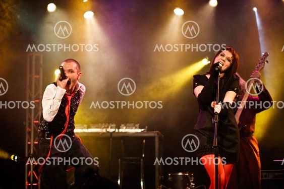 MOSCOW - MARCH 9: Razoom band performs at OTV2 live show on March 9, 2009 in Moscow, Russia